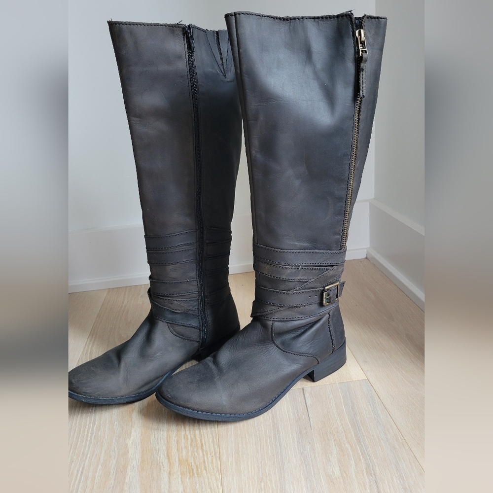 Kenneth Cole Reaction Zap-iness Boot - Picture 8 of 11